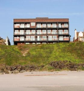 Starfish Manor Oceanfront - 5