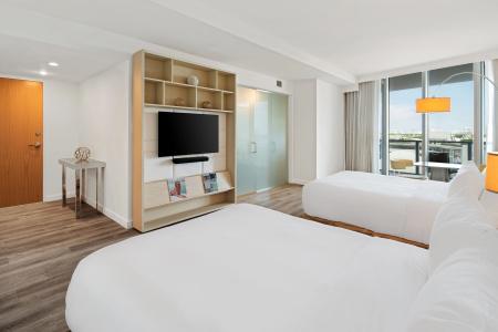 The Gabriel Miami Downtown, Curio Collection by Hilton - 3