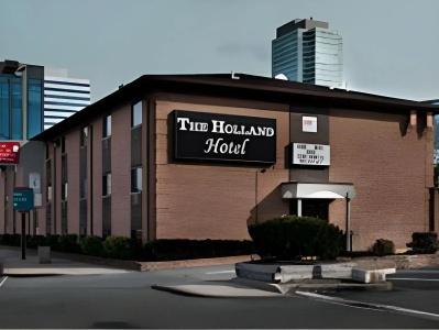Holland Free Parking - 17