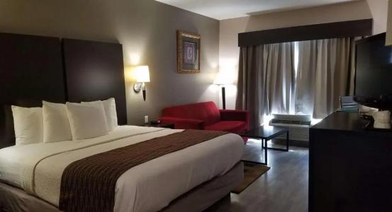 Best Western Plus Heritage Inn - 59