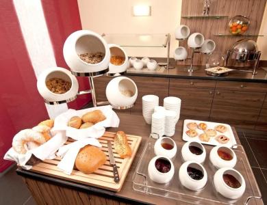 AltstadtGuesthouse Die Galerie - 10