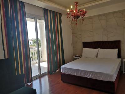 Saint Elena Boutique - 96