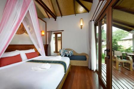 PingChan Koh Phangan Beachfront Resort - 73