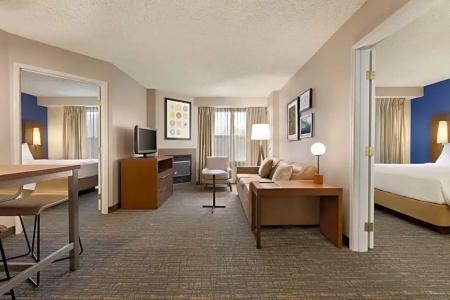 Residence Inn by Marriott Airport - 92