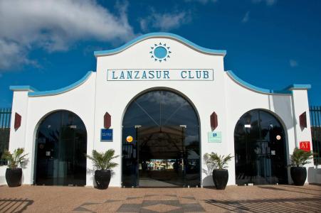 Relaxia Lanzasur Club - Aqualava Water Park - 0