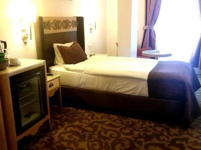 Sonno Boutique Rooms & Suites - 18
