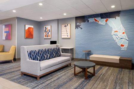 Holiday Inn Express St. Petersburg North / i-275, An Ihg - 36