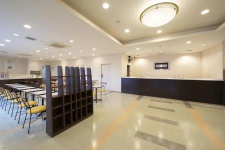 Econo Tsu Station - 15
