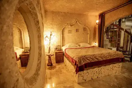 Oread Cave Suites - 232