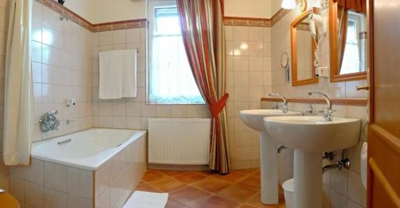 Lévay Villa - 42