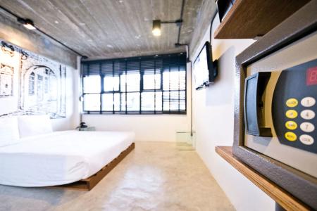 Quip Bed & Breakfast - 6