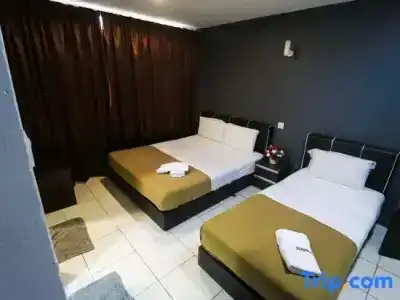 Hôtel Kyriad La Rochelle Centre Ville - 81