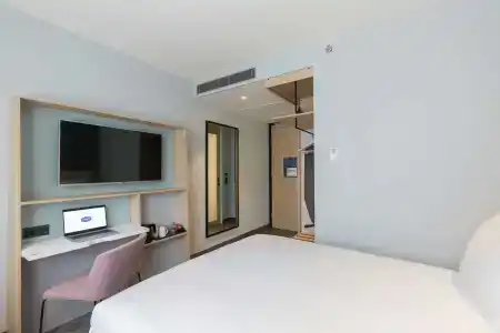 Hampton By Hilton Utrecht Centraal Station - 2
