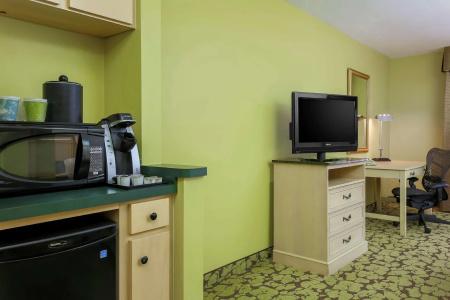Hilton Garden Inn - 41