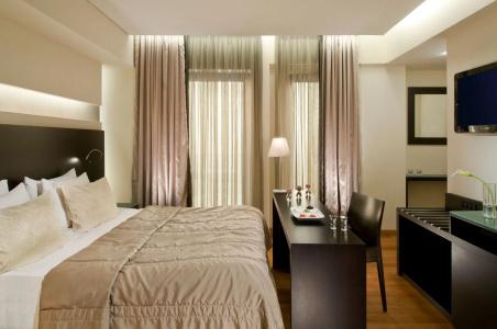 o&b Athens Boutique - 157