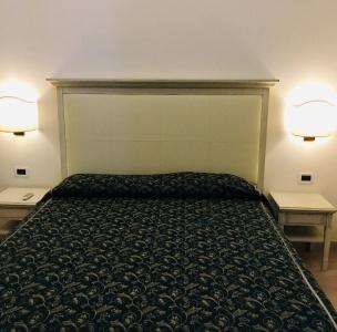 Champagne Palace - 6