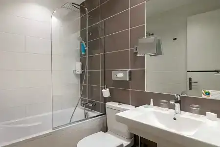 Best Western Plus Hôtel Brice Garden Nice - 73