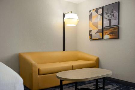 La Quinta by Wyndham Austin Southwest - 11