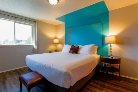 Coast River Inn By Oyo - 63