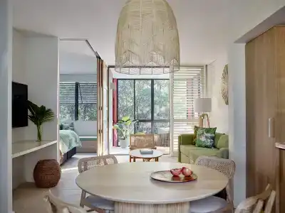 Crystalbrook Byron - 30