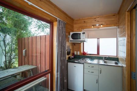 Nelson City Top 10 Holiday Park - 14