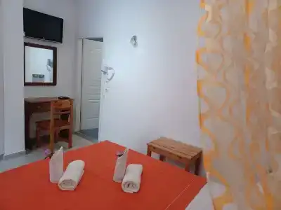 Evelina Pension! - 150