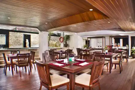Royal Singosari Kuta - 24
