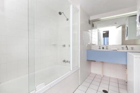 Surf Regency - 54