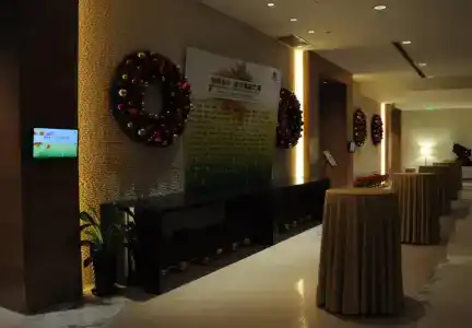 Holiday Inn Qingdao City Center, An Ihg - 22