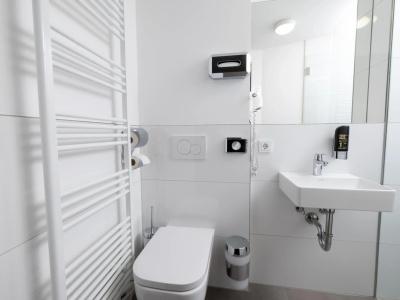 Smart Stay Station - 6