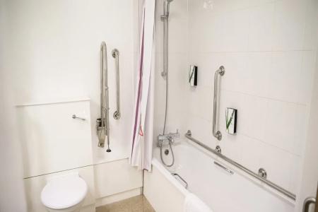 Premier Inn City Centre - 14