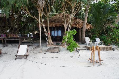 Lazy Hut - 14