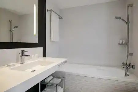 Ac Nice By Marriott - 26