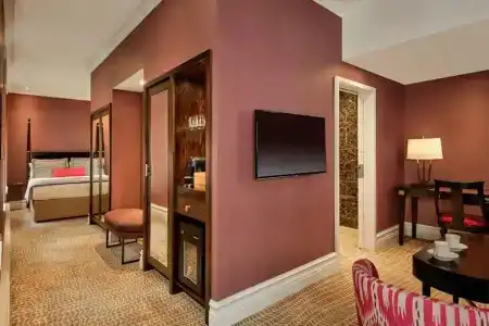 St. Ermin's, Autograph Collection - 82