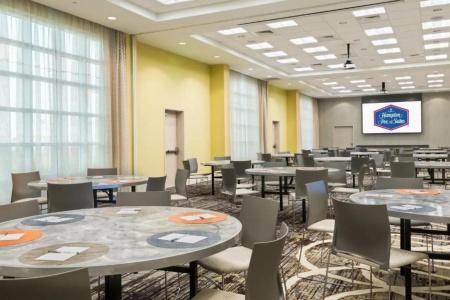 Hampton Inn & Suites Airport Avion Park Westshore - 23