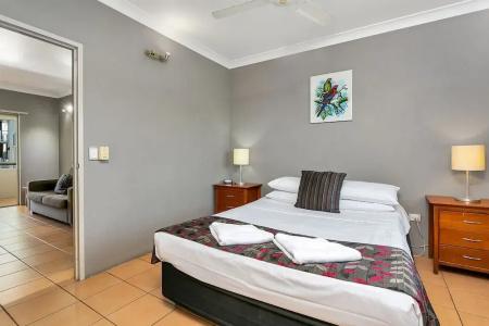 Cairns Reef Apartments & - 54