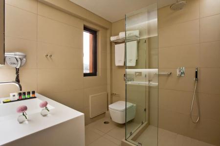 o&b Athens Boutique - 101