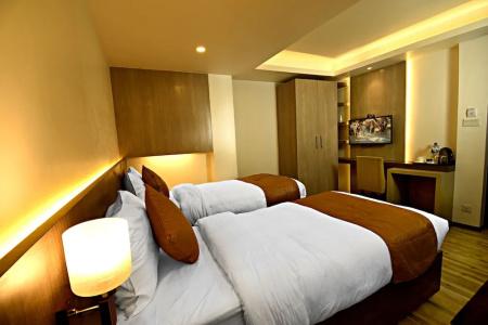The Milestone - 32