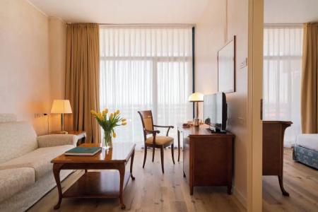 Grand Astoria - 70