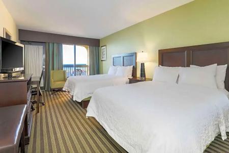 Hampton Inn - 136
