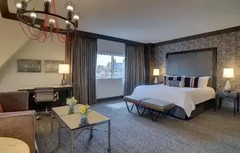 Loews Vanderbilt - 102