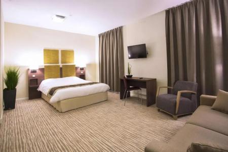 Kyriad Chambéry Centre - Hôtel et Résidence - 61