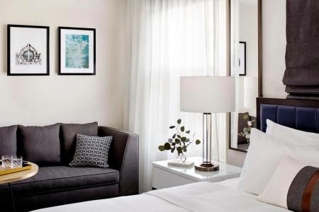 The Whitney Boston - 31