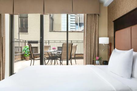 The at Fifth Avenue - 31
