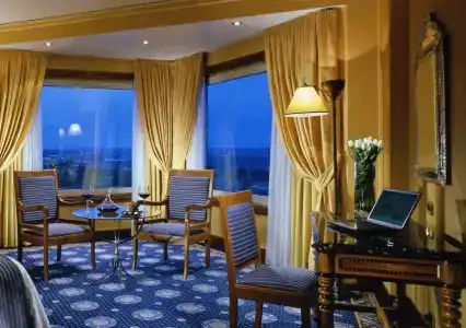 Rome Marriott Park - 9