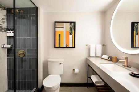 Omni Austin Downtown - 75