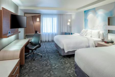 Courtyard by Marriott Alliance Town Center - 2