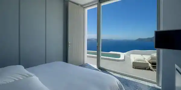 Echoes Luxury Suites - 4