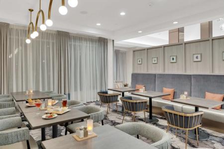 Hilton Garden Inn Toronto/Brampton - 31