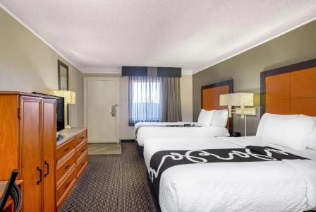 La Quinta Inn by Wyndham Tucson East - 30
